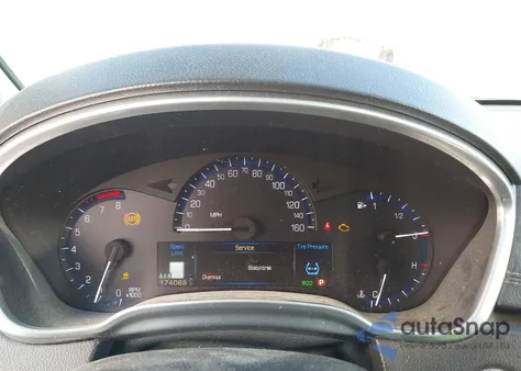 2013 Cadillac Srx Performance Collection z USA, uszkodzony, nr VIN 3GYFNHE39DS572075